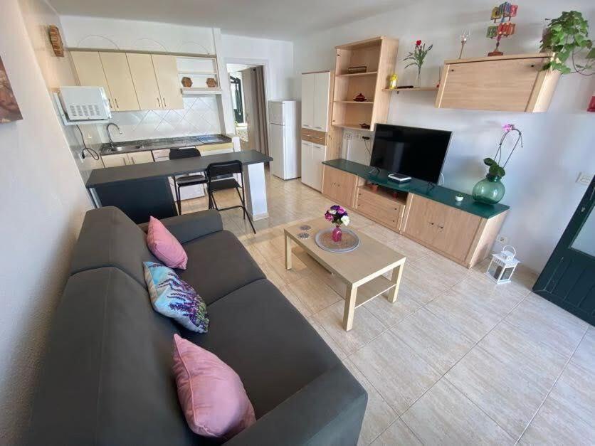 Casa Mery ปูแอร์โตเดลคาร์เมน ภายนอก รูปภาพ
